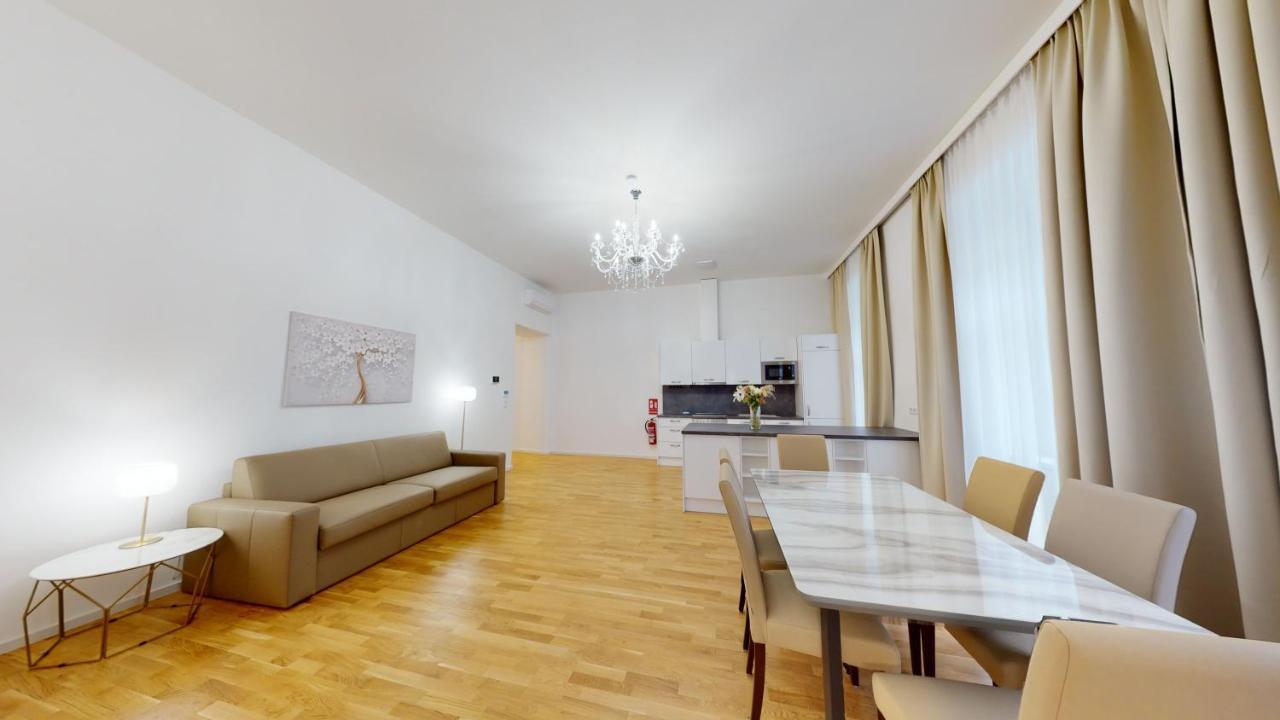 Alon Homes - Premium Center * Vienna